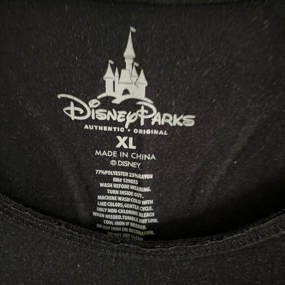 RARE FIND DISNEY PARKS AUTHENTIC WOMEN'S TANK TOP SHIRT SLEEVELESS BLACK SIZE XL - Picture 5 of 5